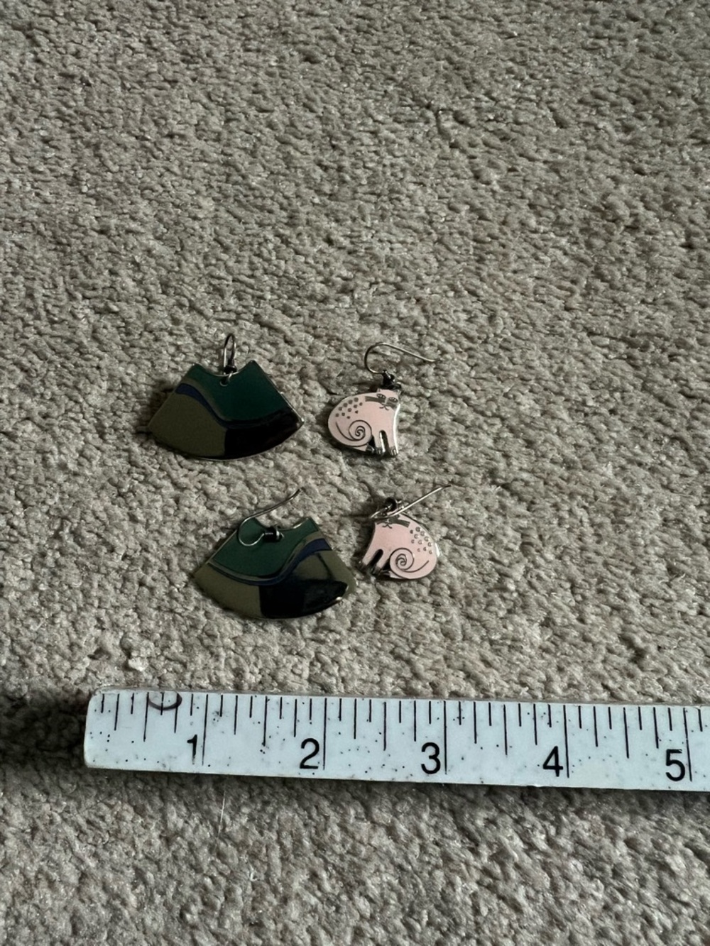 Laurel Burch Green and Pink Cat & Fan Earrings Set